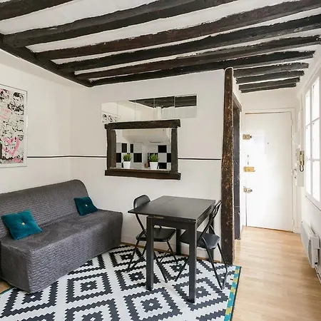 Appartments In Saint Germain Des Pres Apartment *